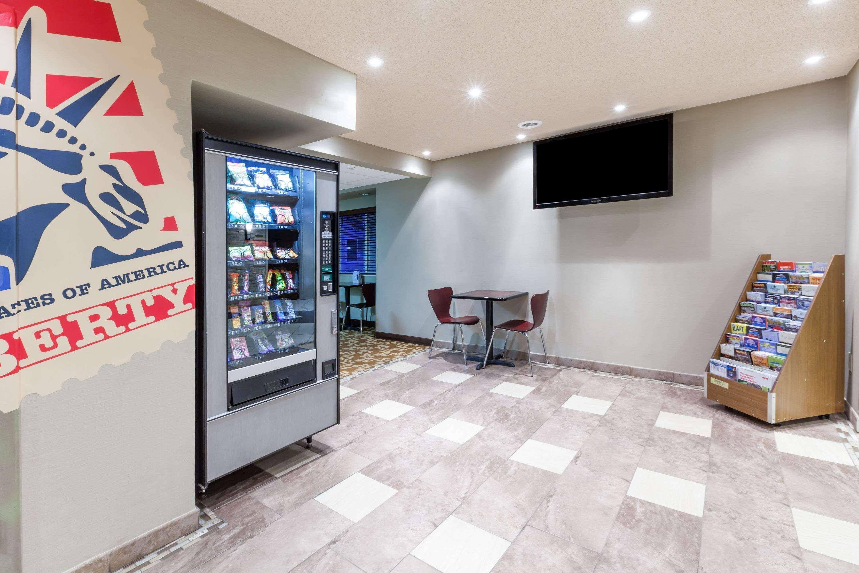 ซูเปอร์ 8 บาย วินด์แฮม สเกเนกตาดี - แอลบานี แอเรีย Hotel เชเนคทาดี ภายนอก รูปภาพ